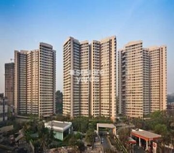 2.5 BHK Apartment – Exterior View View at Oberoi Realty Splendor, Jogeshwari East - for Sale
