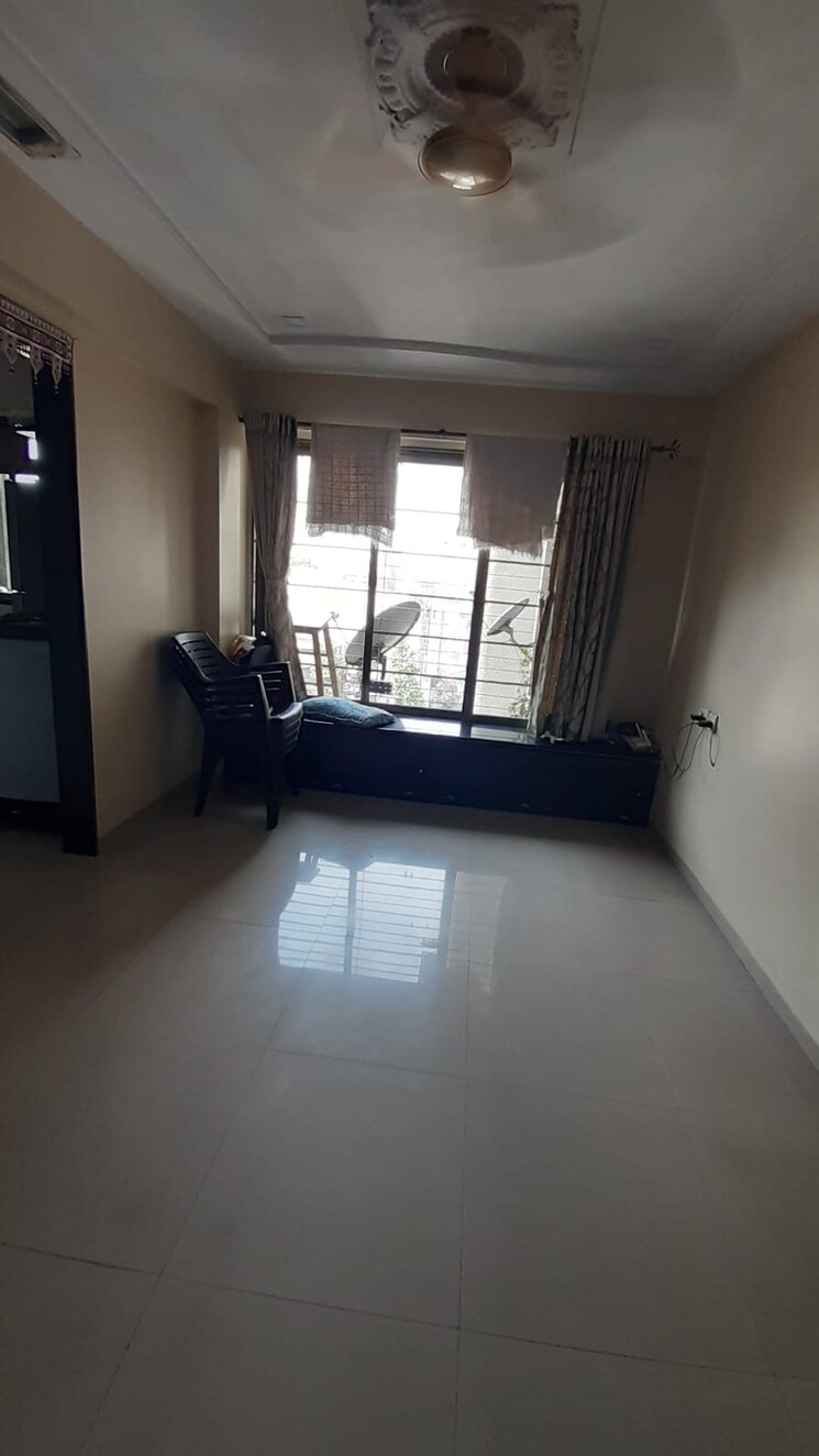 Living Room, dindoshi-onkar-chs 1 Bedroom 396 Sq.Ft. Apartment In Malad East Mumbai 7298734