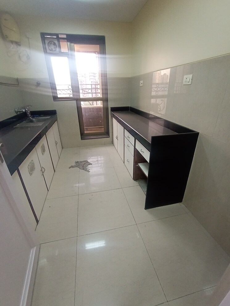Kitchen, raheja-acropolis 3 Bedroom 1855 Sq.Ft. Apartment In Deonar Mumbai 7298774