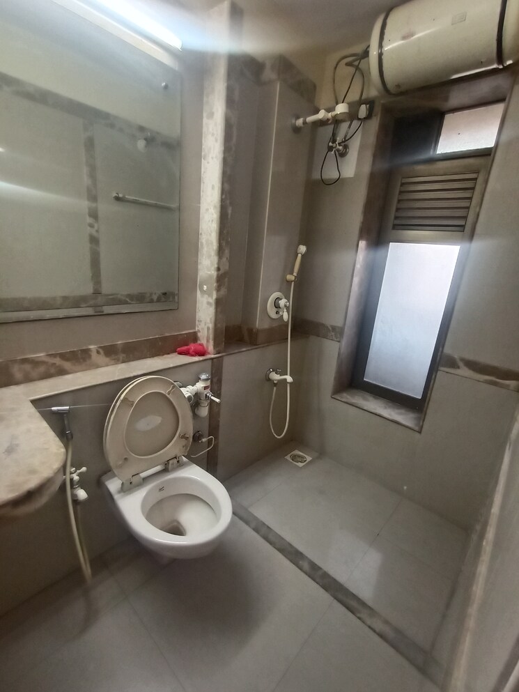 Bathroom, raheja-acropolis 3 Bedroom 1855 Sq.Ft. Apartment In Deonar Mumbai 7298774