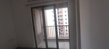 Room in 2 BHK Apartment at Runwal My City, Dombivli East – for Sale