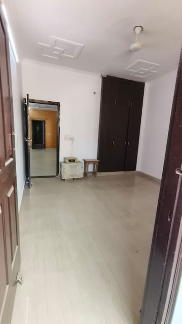 Room in 2 BHK Builder Floor at Vasundhara Sector 3 – for Sale