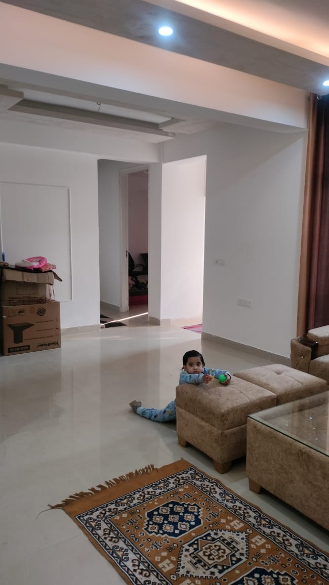 2.5 BHK + Study Room Apartment For Sale in Shree Vardhman Flora