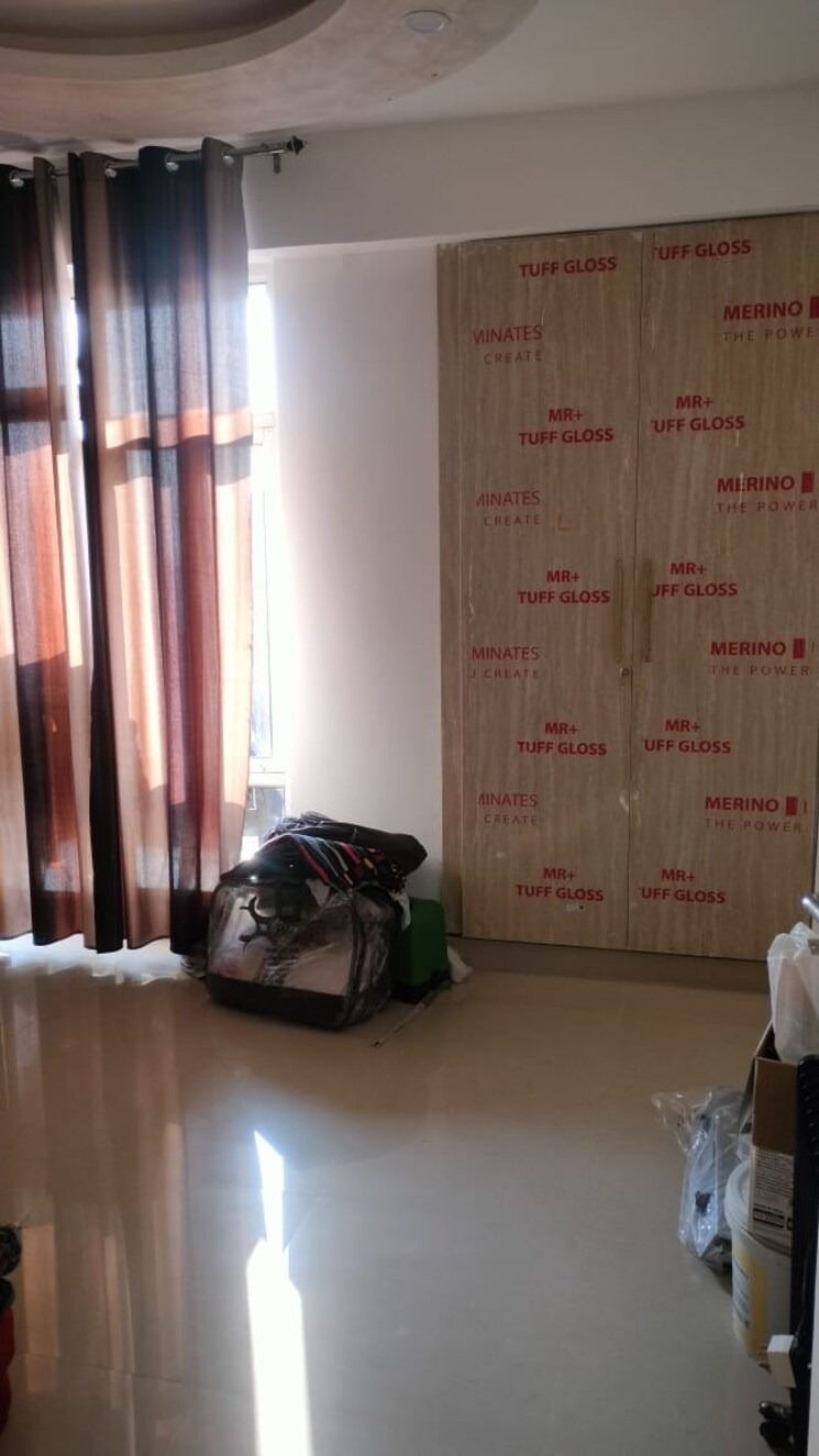 Living Room, shree-vardhman-flora 2.5 Bedroom 1342 Sq.Ft. Apartment In Sector 90 Gurgaon 7299476