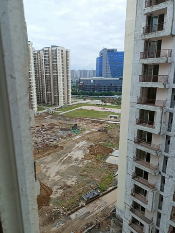 2.5 BHK Builder Floor – Exterior View View at Amrapali Golf Homes, Sector 4, Greater Noida - for Sale