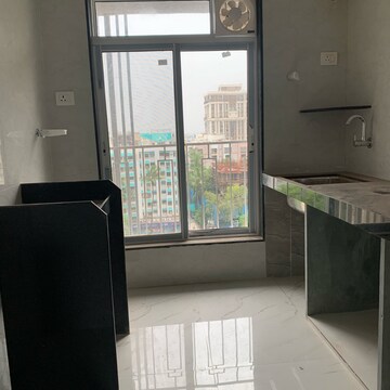 Team Area in 1 BHK Apartment at Borivali West – for Sale