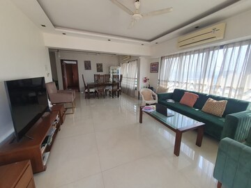 Gym in 2 BHK Apartment at Lewis Villa, Santacruz West – for Sale