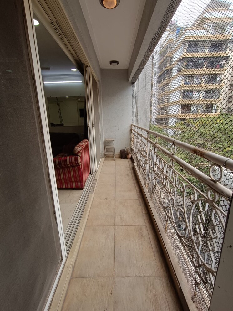 Balcony, neera-apartment 3 Bedroom 1519 Sq.Ft. Apartment In Khar West Mumbai 7300064