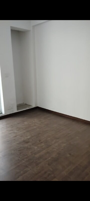 Room in 4 BHK Builder Floor at Bptp Park Floors I, Sector 77 – for Sale