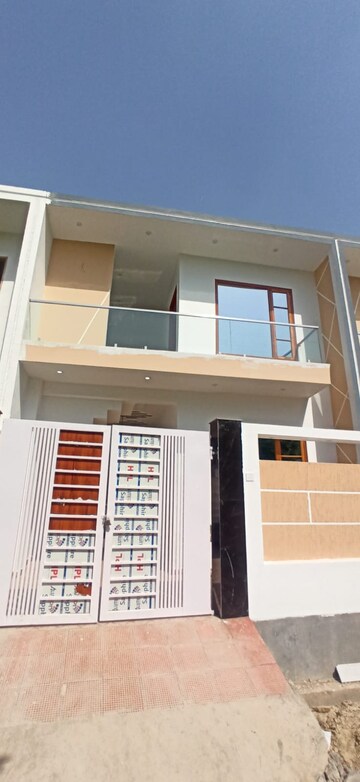 3 BHK Villa – Exterior View View at Gomti Nagar - for Sale