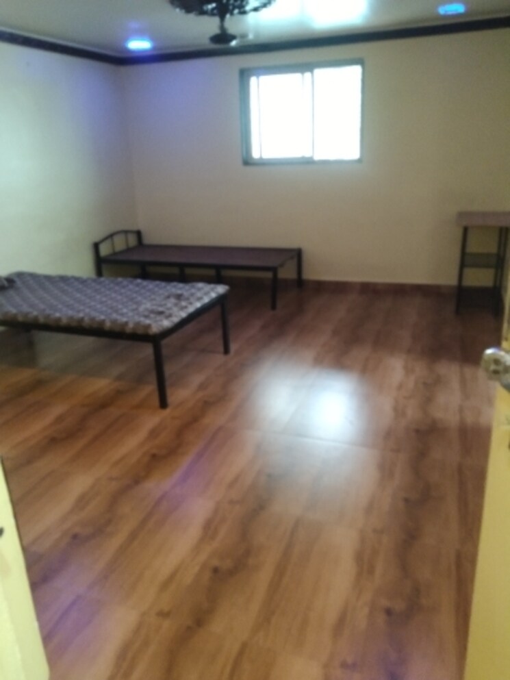 Bedroom, jagrut-chs 1 RK 500 Sq.Ft. Apartment In Gokhalenagar Pune 7300304