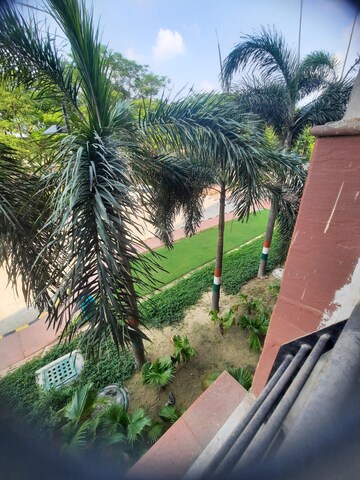 3 BHK Apartment – Garden View at Unitech Habitat, Pi Greater Noida - for Sale