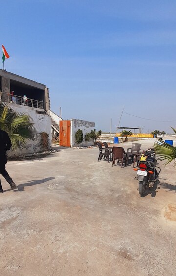  Plot For Sale in Jewar