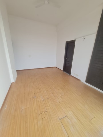 Room in 3 BHK Apartment at Ace Divino, Sector 1 Greater Noida – for Sale