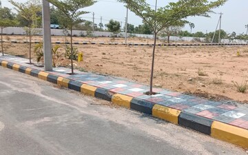 Plot For Sale in Pahadishareef