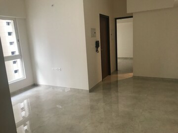 2 BHK Apartment For Sale in Lodha Amara, Kolshet Road