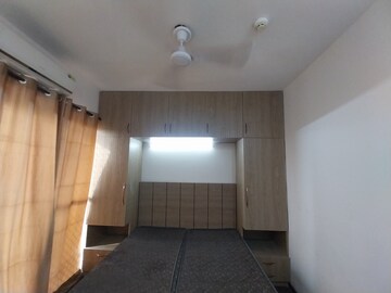Room in 2 BHK Apartment at Mahagun Mywoods, Sector 16c Greater Noida – for Sale