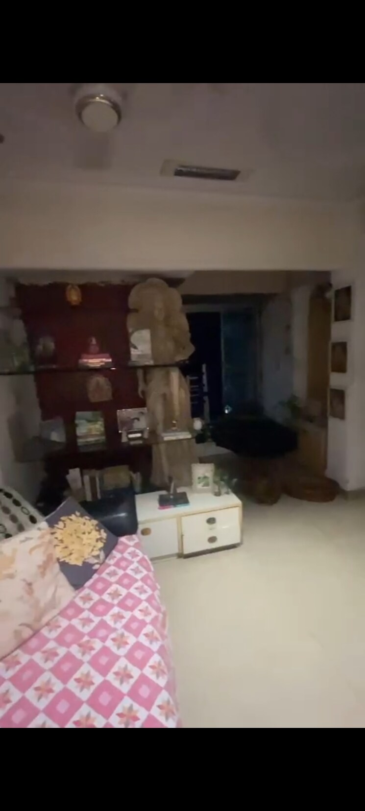 Living Room, guru-prasad-chsl 1 Bedroom 465 Sq.Ft. Apartment In Andheri West Mumbai 7300759