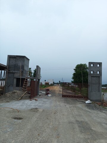  Plot – Exterior View View at Daurala - for Sale