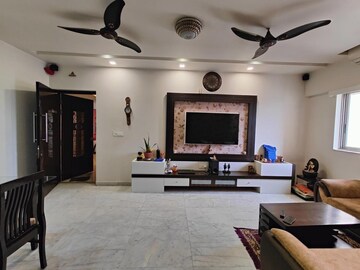 Room in 2 BHK Apartment at Majiwada – for Sale