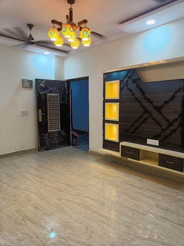 1 BHK Builder Floor For Sale in Noida Central