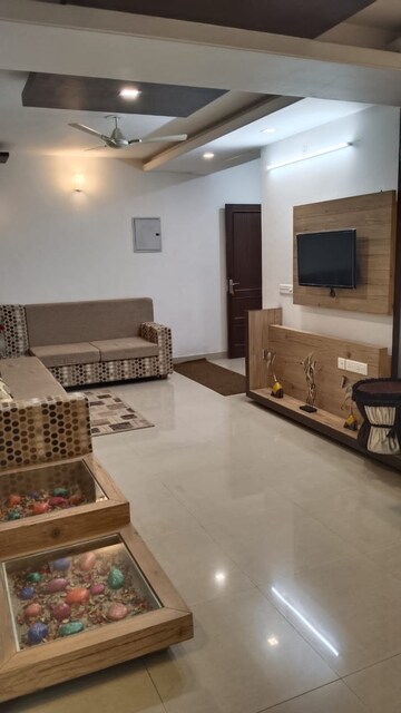Living Room in 3 BHK Apartment at Shreenath Square Arcade, Jaisinghpura – for Sale