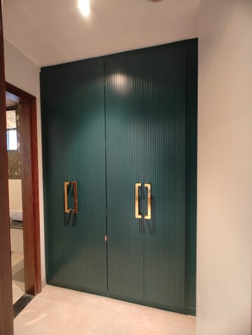 Room in 4 BHK Apartment at KGK Akshar, Mansarovar – for Sale