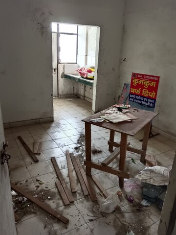 Master Bedroom in 1 RK Apartment at Raheja Navodaya, Sector 95 – for Sale