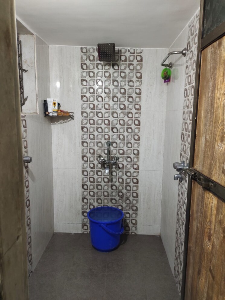 Bathroom, saraswati-darshan-chs 1 Bedroom 480 Sq.Ft. Apartment In Panch Pakhadi Thane 7302202