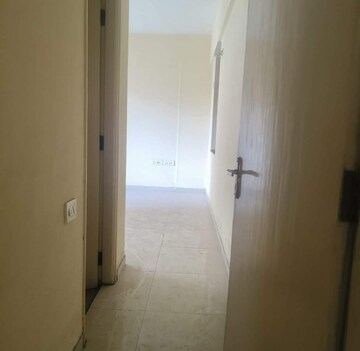 Bedroom in 4 BHK Apartment at Windsor Avenue, Wanowrie – for Sale