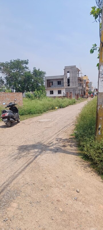  Plot – Exterior View View at Kamta - for Sale
