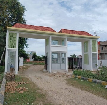  Plot – Exterior View View at Gomti Nagar - for Sale
