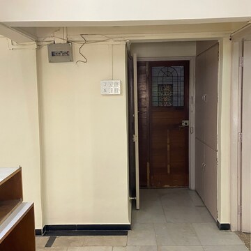  2 BHK Apartment at Mulund West – for Sale