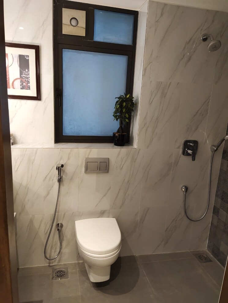 Bathroom, lodha-palava-city 4 Bedroom 2399 Sq.Ft. Penthouse In Dombivli East Thane 7303284