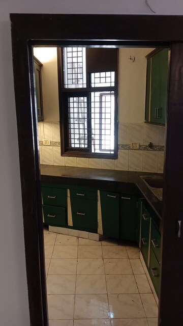 Kitchen in 2 BHK Apartment at Parsvnath Paradise, Rajendra Nagar – for Sale