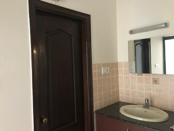 Bathroom in 3 BHK Builder Floor at Richards Town – for Sale
