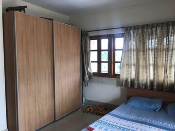 Room in 3 BHK Builder Floor at Richards Town – for Sale