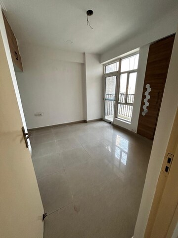 Room in 2 BHK Apartment at NCR Monarch, Sector 1 Greater Noida – for Sale