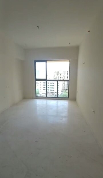Room in 2 BHK Apartment at Lodha Bel Air, Jogeshwari West – for Sale