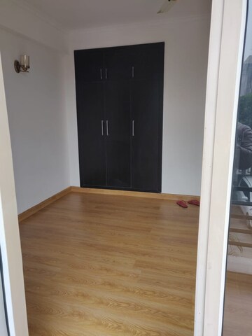 Room in 2 BHK Apartment at Advitya Homes, Sector 143 – for Sale