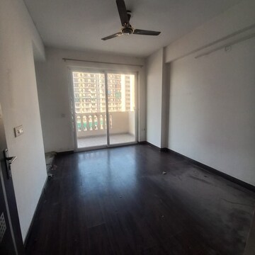 Room in 3 BHK Apartment at Ansal Royal Heritage, Sector 70 – for Sale