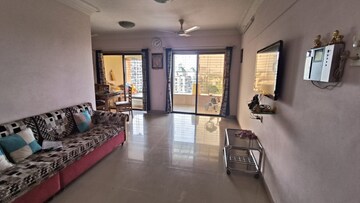 Living Room in 3 BHK Apartment at Regency Estate, Dombivli East – for Sale