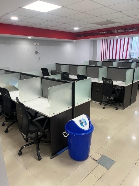 Commercial Office Space 900 Sq.Ft. For Rent in Malad West Mumbai  7304319