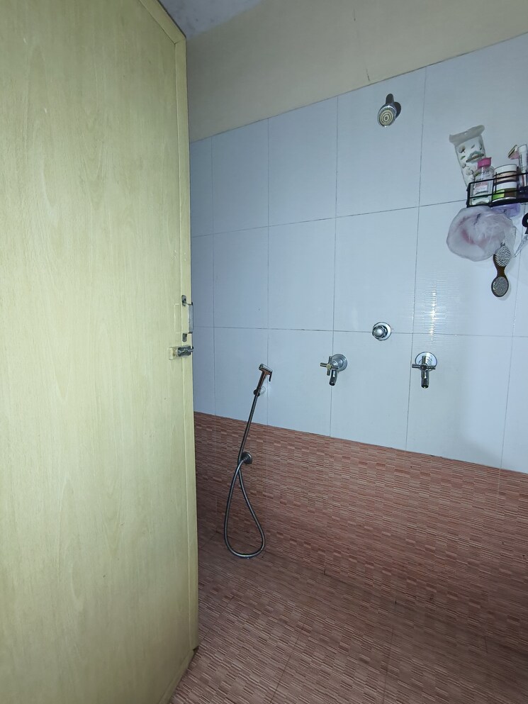 Bathroom, mayurs-nature-glory 1 Bedroom 437 Sq.Ft. Apartment In Kalwa Thane 7292311