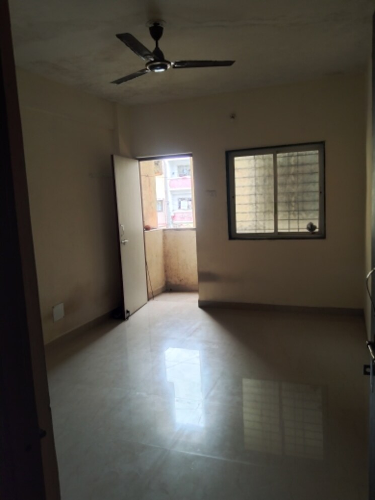 Room, jagrut-chs 1 Bedroom 600 Sq.Ft. Apartment In Gokhalenagar Pune 7304526