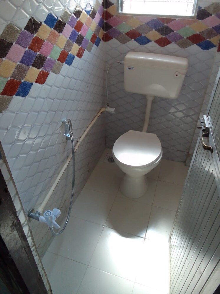 Bathroom, geeta-nagar-chs 1 Bedroom 550 Sq.Ft. Apartment In Mira Road Mumbai 7304552
