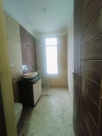 Bathroom in 4 BHK Builder Floor at Green Fields Colony – for Sale