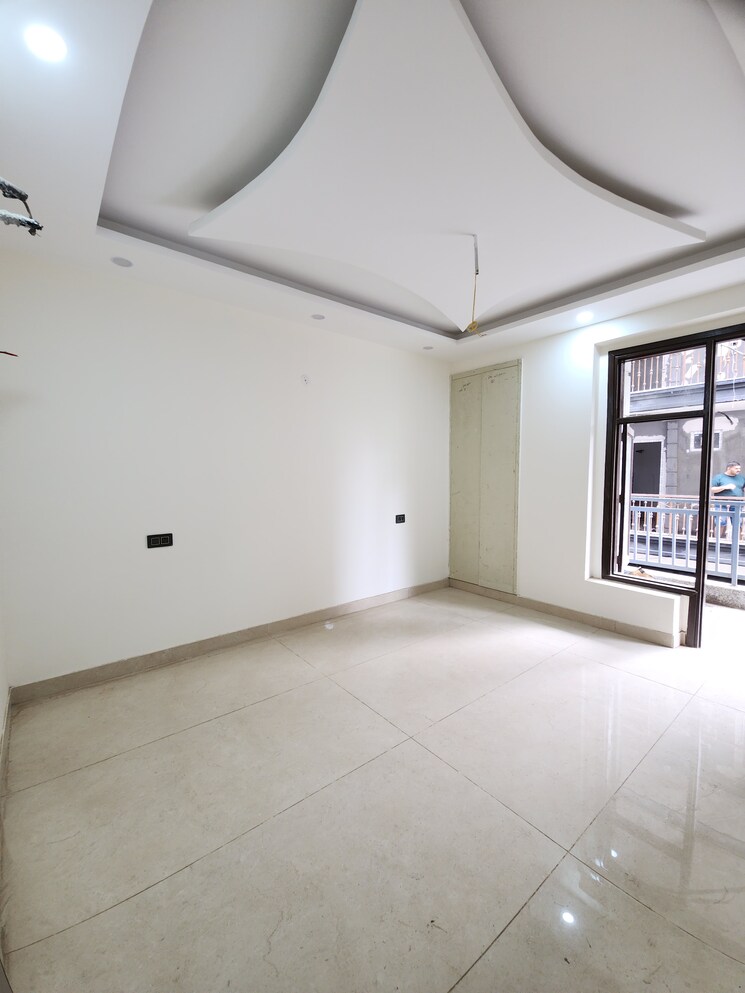 Balcony, chattarpur 4 Bedroom 1350 Sq.Ft. Builder Floor In Chattarpur Delhi 7304774