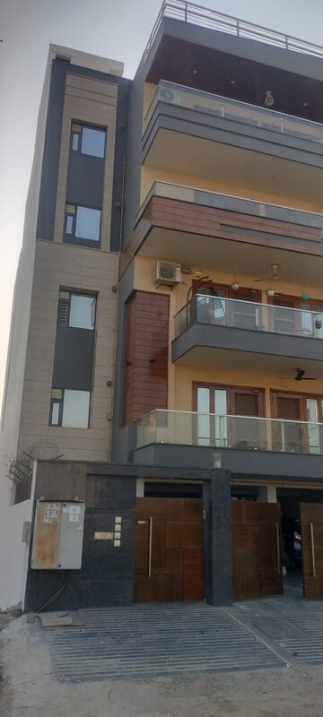 3 BHK Builder Floor – Exterior View View at Sector 85 - for Sale