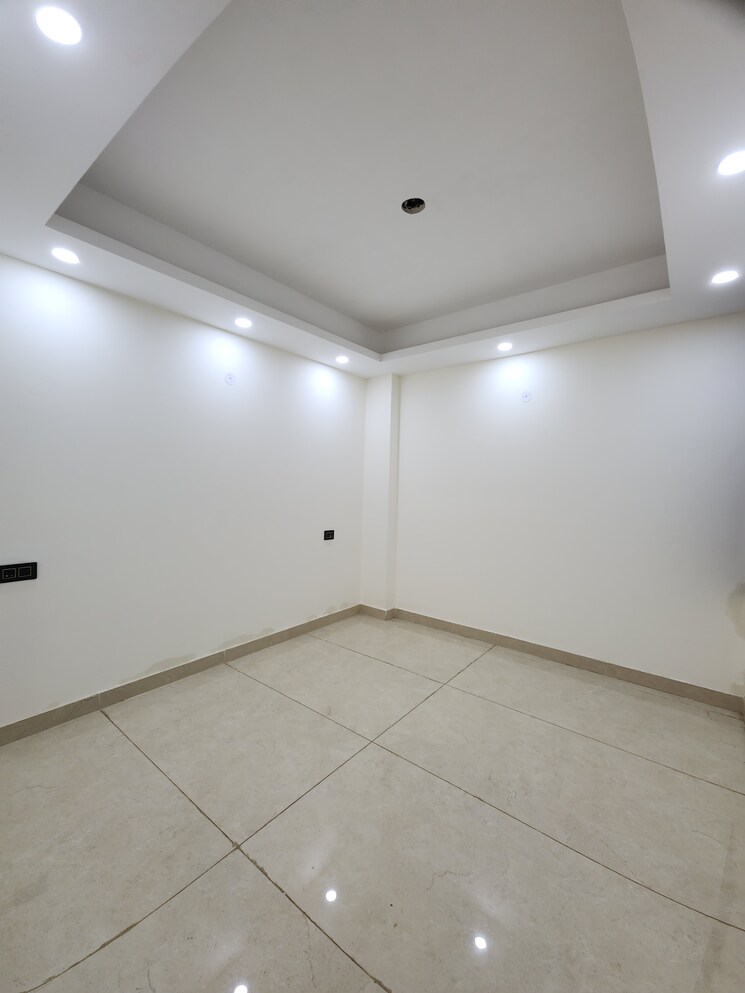 undefined, chattarpur 4 Bedroom 1350 Sq.Ft. Builder Floor In Chattarpur Delhi 7304774